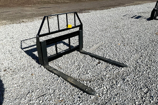 1025