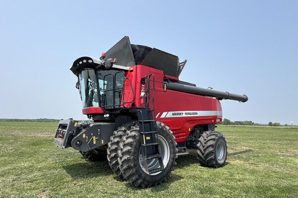 05.6 - 9545 Combine - 00001