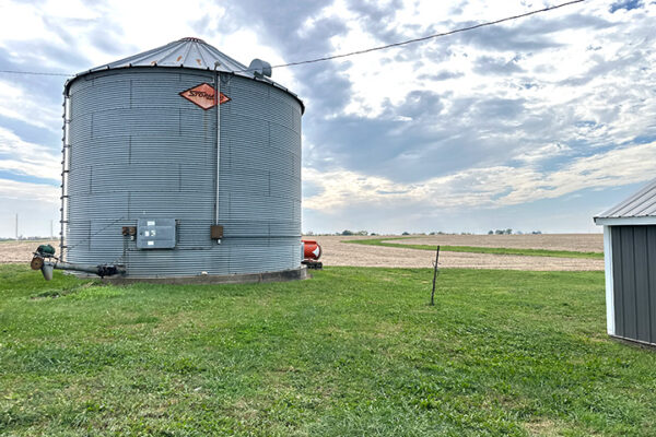 78241853899__246C0D19-66A5-469B-8A3B-E2D3D70071BB